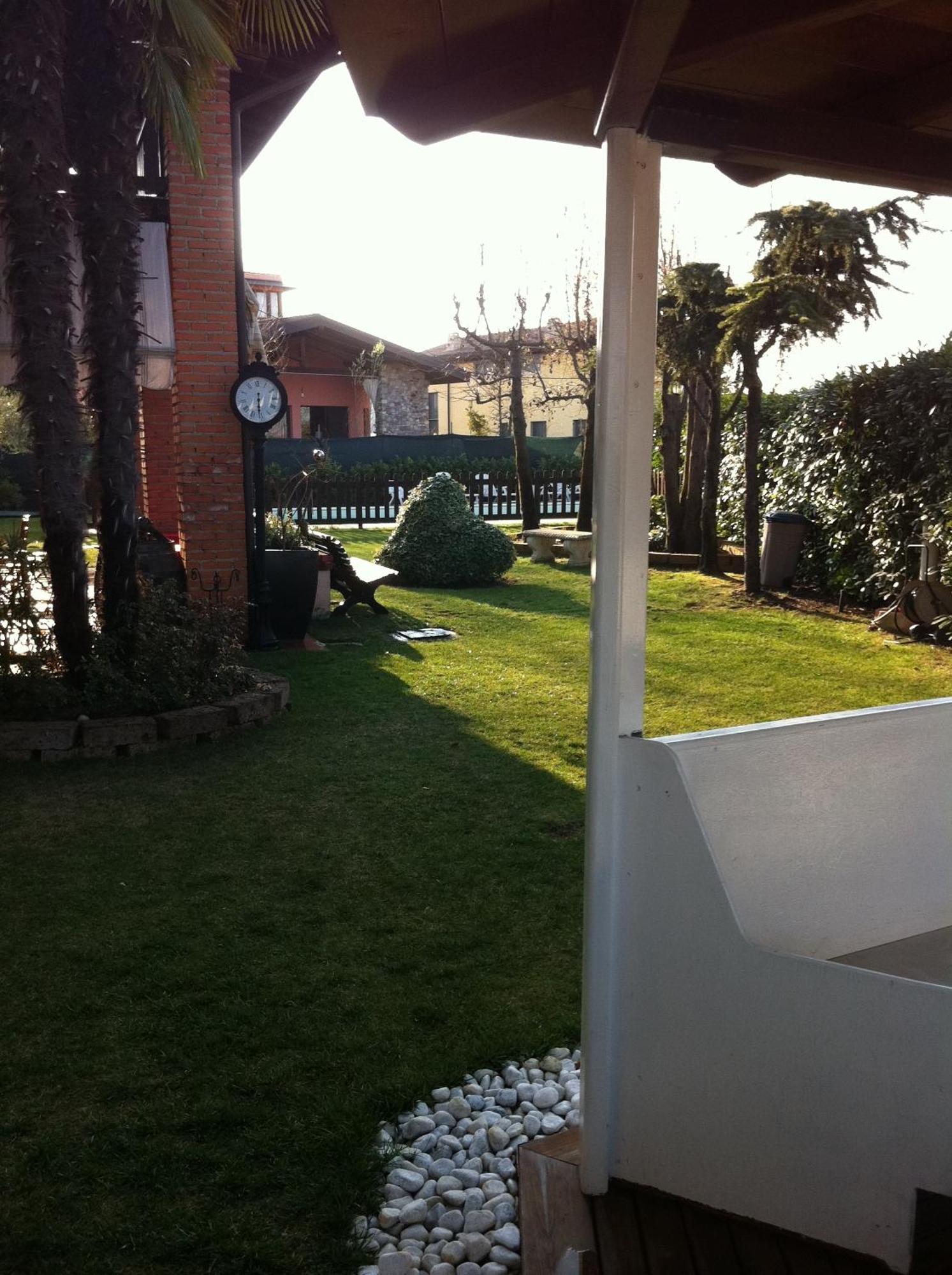 Manuela Le Quattro Coppe Hotel Desenzano del Garda Exterior foto