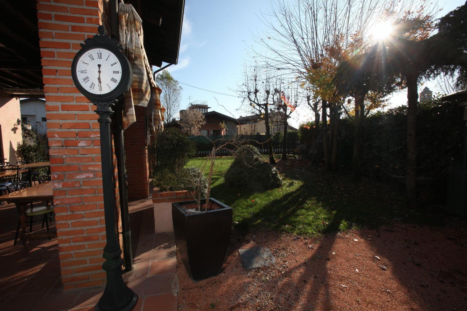 Manuela Le Quattro Coppe Hotel Desenzano del Garda Exterior foto